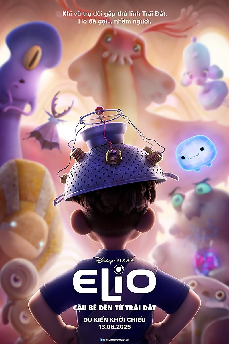 Elio: Cậu Bé Đến Từ Trái Đất - Elio